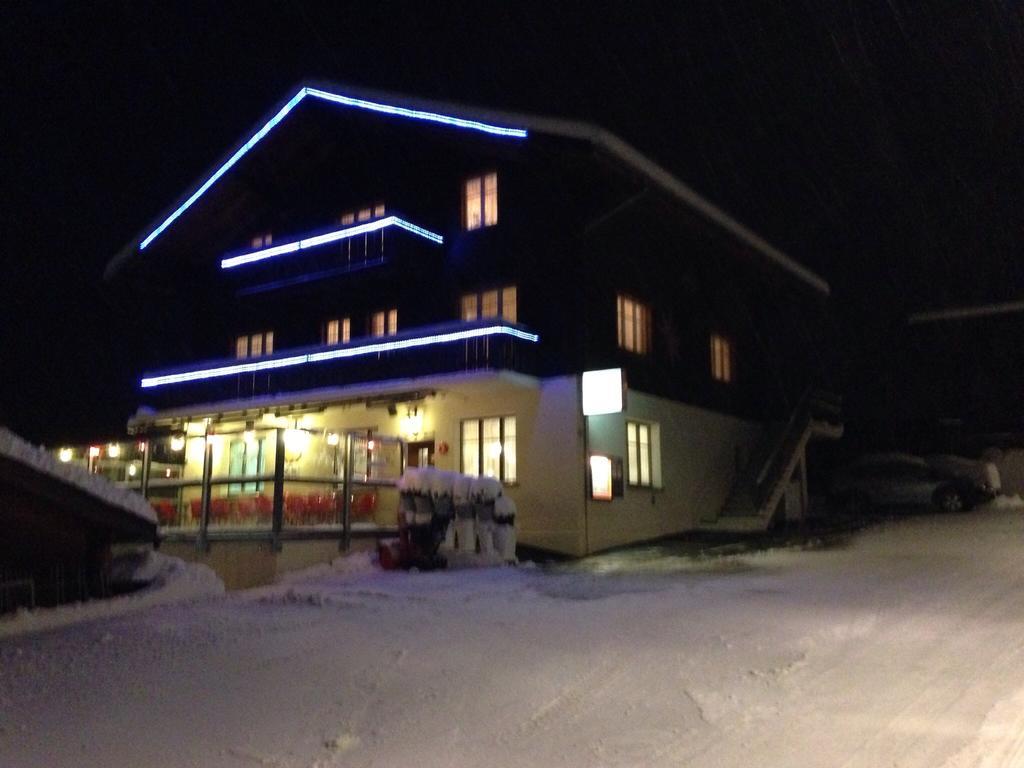 Hotel Haus Muehlebach Ernen ภายนอก รูปภาพ